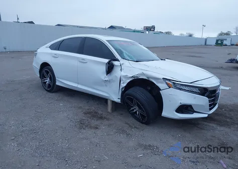2021 Honda Accord Touring z USA, uszkodzony, nr VIN 1HGCV2F97MA000191
